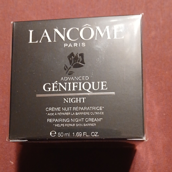 Lancome Genifique Advanced Night Cream. Sealed In Box Brand New. 1.7 Fl Oz $110. - Picture 1 of 4